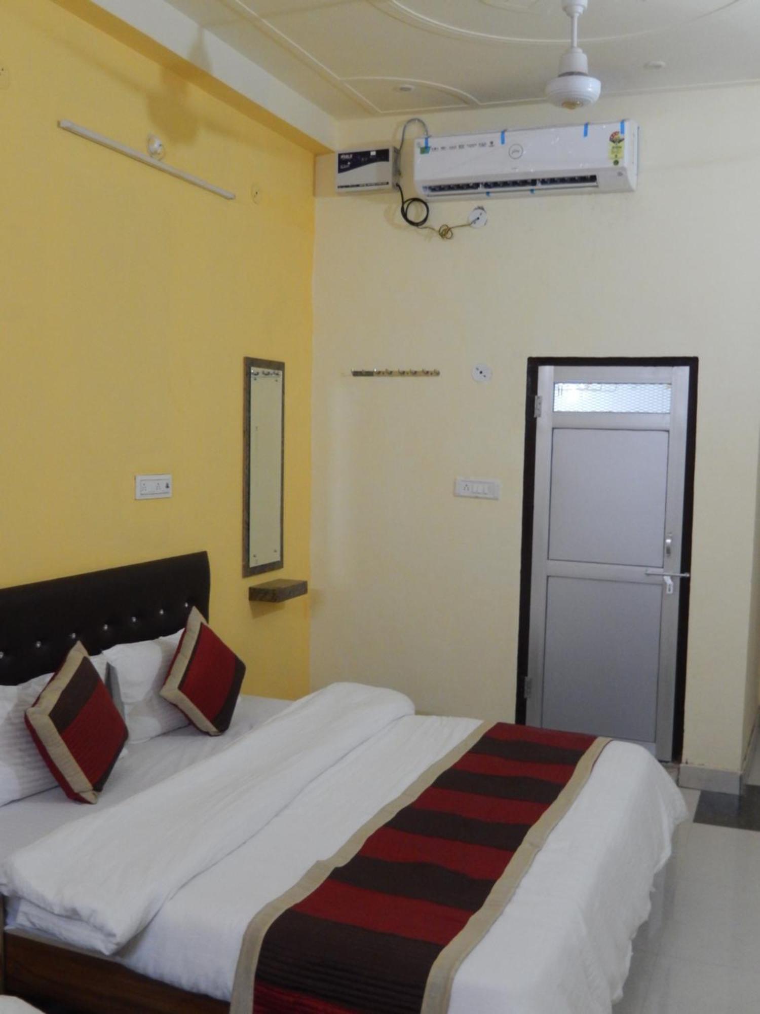 Ranthambhore Tiger Hut Sawai Madhopur Zewnętrze zdjęcie