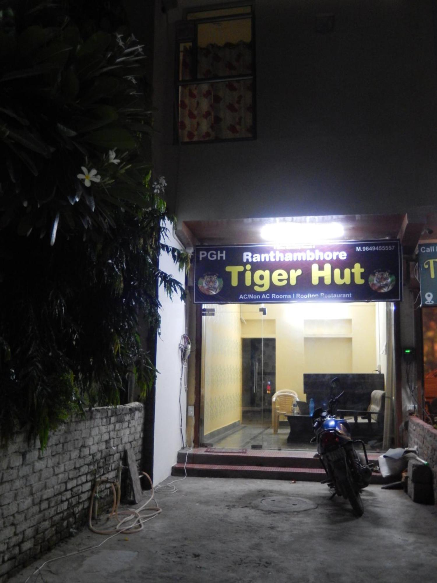 Ranthambhore Tiger Hut Sawai Madhopur Zewnętrze zdjęcie